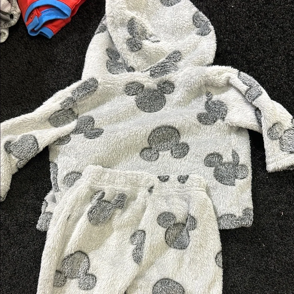 Cozy Gray Kids One Piece Set Disney Mickey Mouse 0-3M - Picture 3 of 5